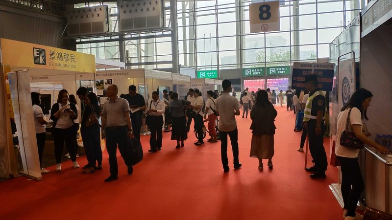 舞台搭建玻璃钢材质，到底值不值
